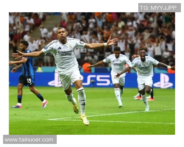 中超精彩对决波尔图大胜皇马补时进球点燃全场激情