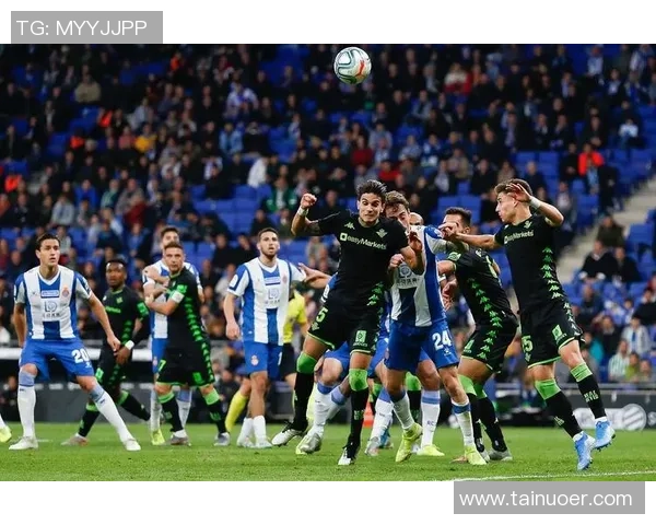 西甲焦点战切尔西与那不勒斯握手言和赛后点评引发热议