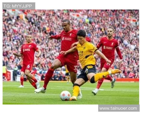 那不勒斯逆袭利物浦足总杯历史冷门瞬间引发全场震撼